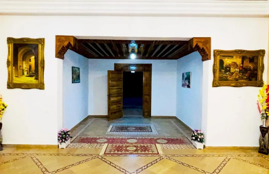 Villa Rayan Marrakech secteur Palmeraie dans Propriété de 2 hectares avec jardin arbres fruitiers-1